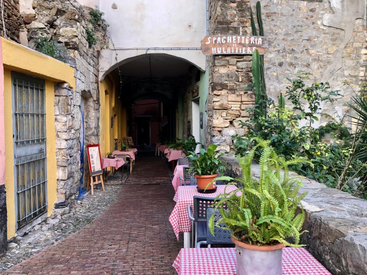 Appartamento Ai Piedi Della Pigna Sanremo Exterior photo