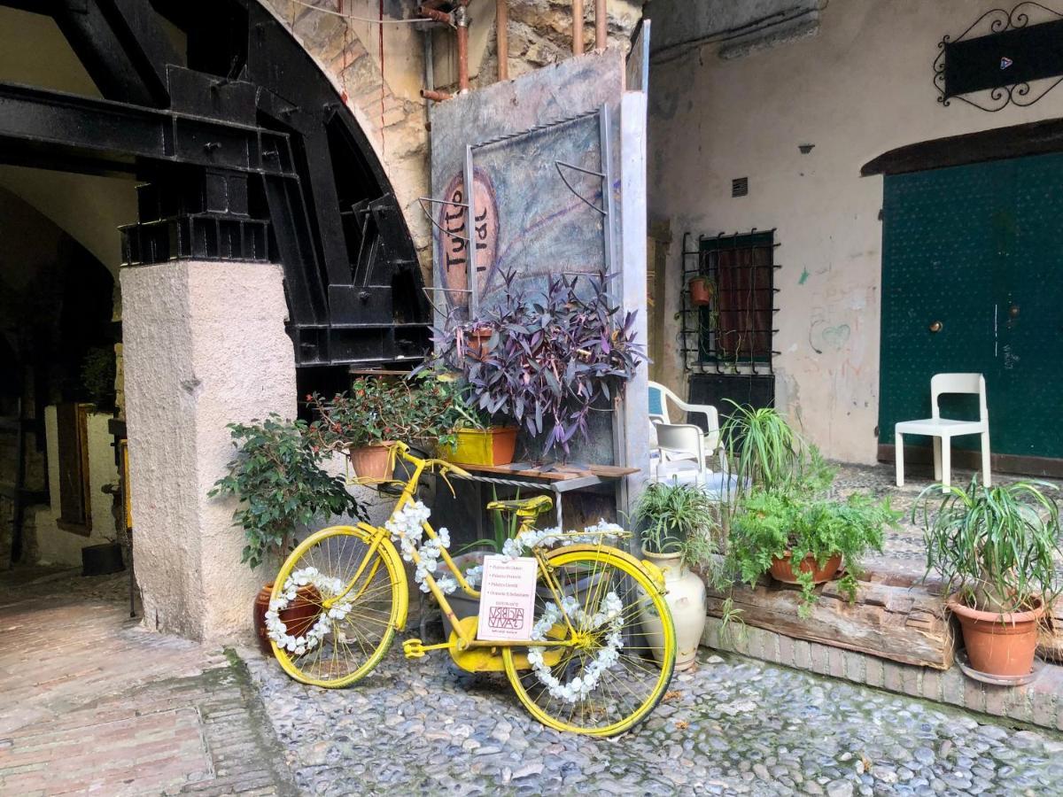 Appartamento Ai Piedi Della Pigna Sanremo Exterior photo